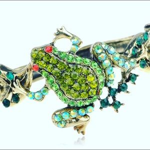 Swarovski Crystal frog cuff bracelet